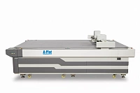 Планшетный режущий плоттер LT-1615C
